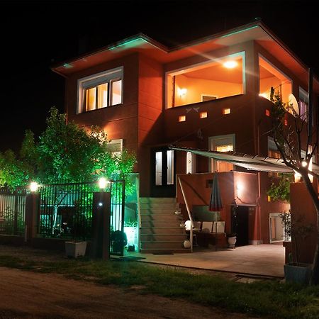 فيلا The House Dimitra Nea Fokaia المظهر الخارجي الصورة